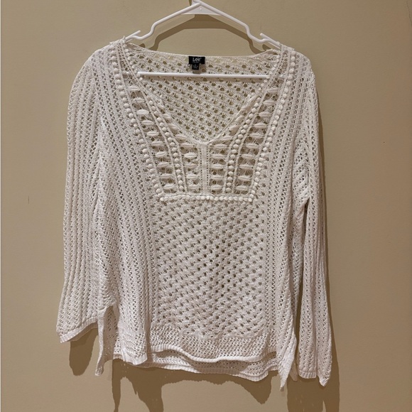Lee Sweaters - Lee Cream Knit Top